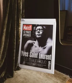 Affiche Paris Match Yves Saint-Laurent 56 X 76 Cm