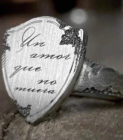 Bague That Nerver Die