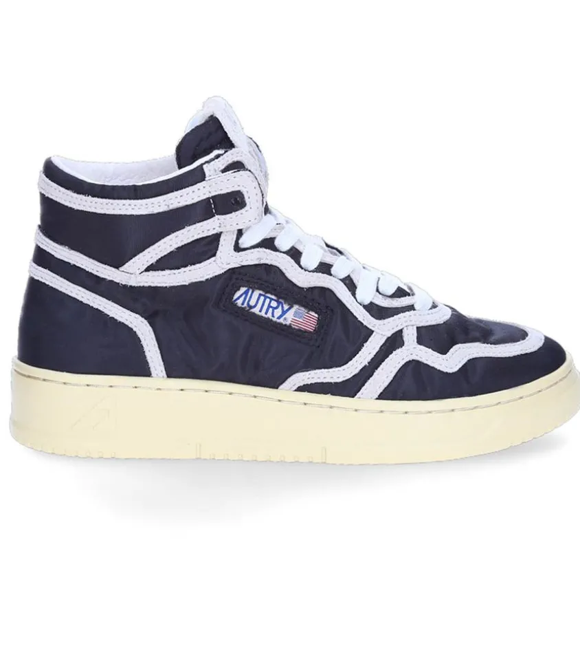 Baskets 01 Medalist Low Black Nylon