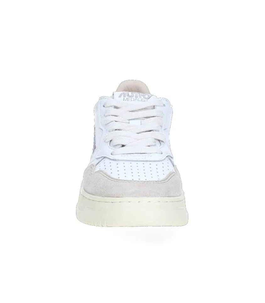 Baskets Medalist Low White/Niagara