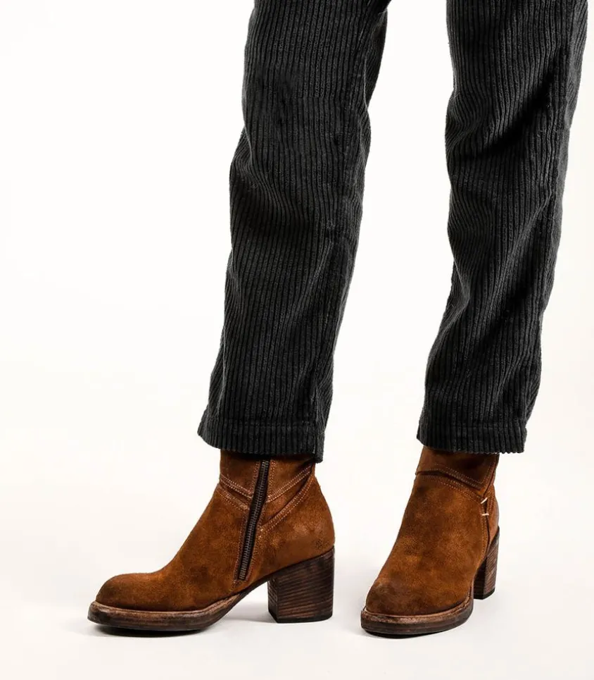 Boots Avec Empiecements En Cuir Suede Sughero