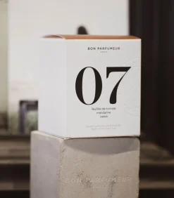 Bougie Parfumee 07 Feuilles De Tomate, Mandarine Et Cassis