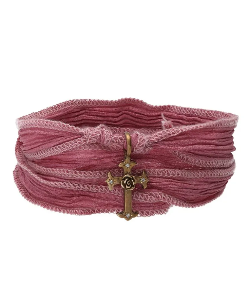 Bracelet En Soie A Nouer Et Charm Mariel Cross En Bronze Et Diamant