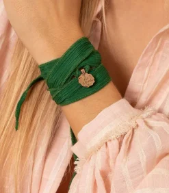 Bracelet En Soie A Nouer Et Charm I Am Love En Bronze