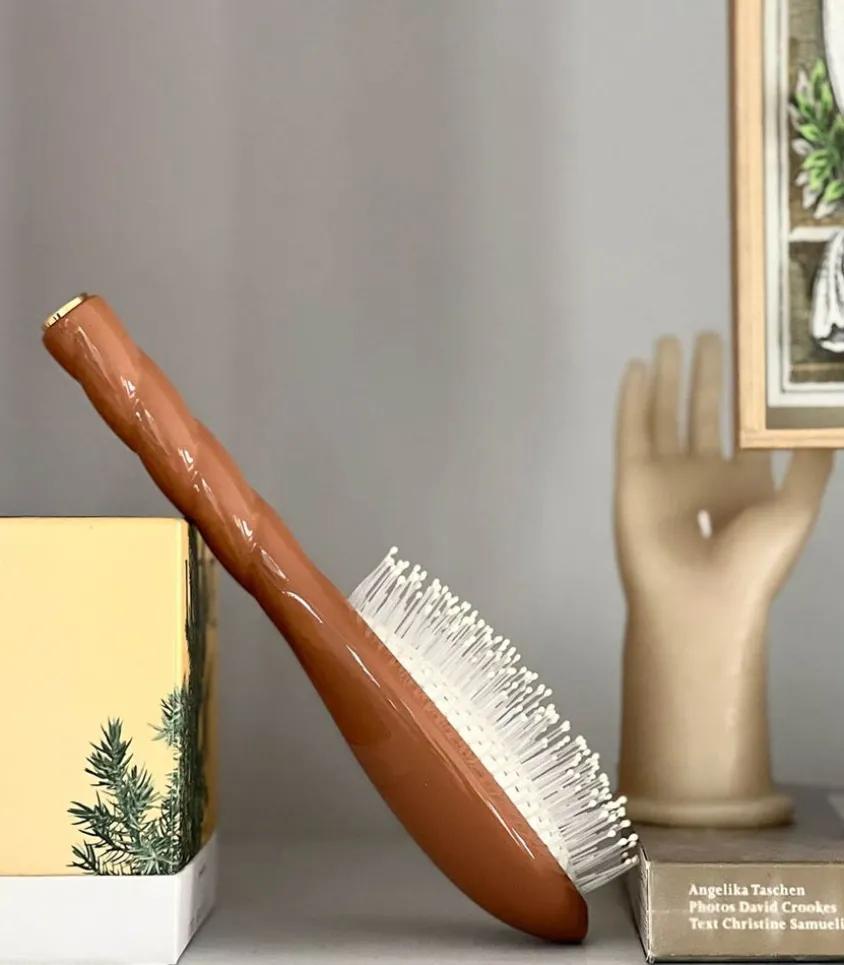 Brosse N.04 La Miracle Demelante & Massante Terracotta