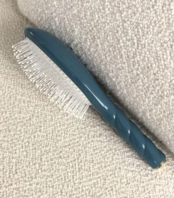 Brosse N.04 La Miracle Demelante & Massante Bleu Nuit