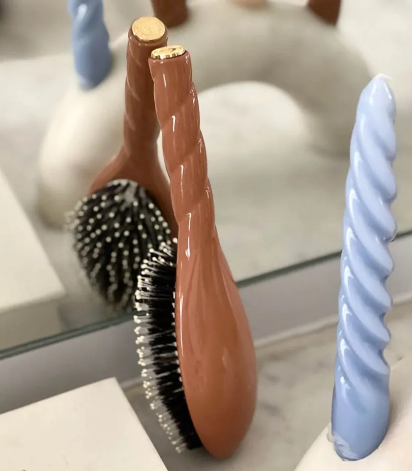 Brosse N.03 L'Indispensable Douceur Cuir Chevelu Sensible Terracotta