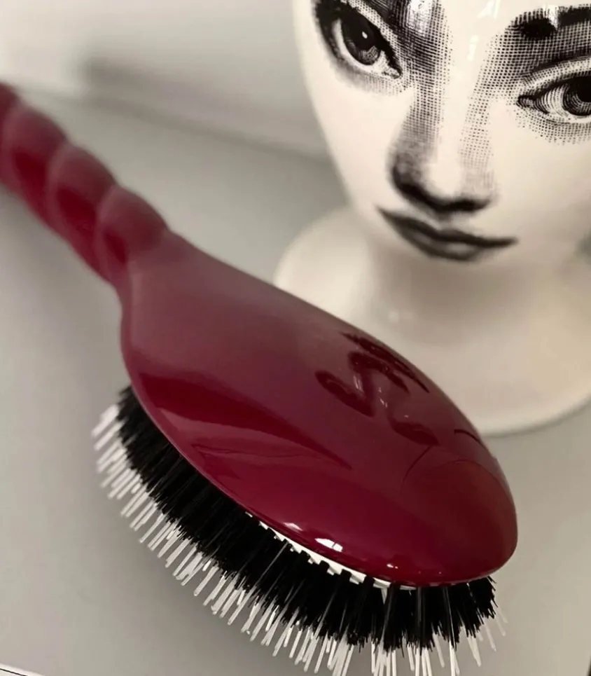 Brosse N.02 L'Indispensable Soin & Demelage Cerise