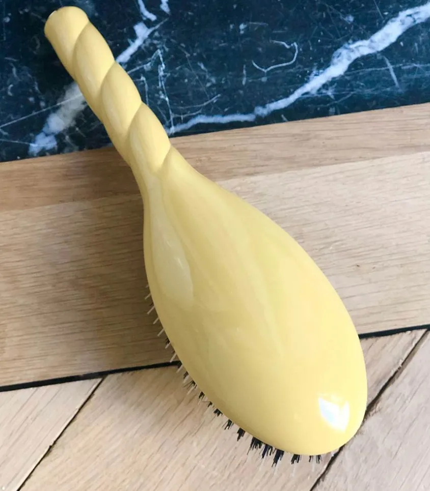 Brosse N.02 L'Indispensable Soin & Demelage Jaune Safran