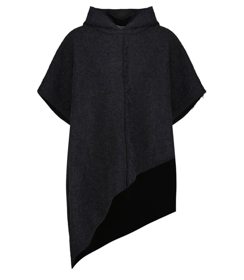 Cape A Capuche Noir