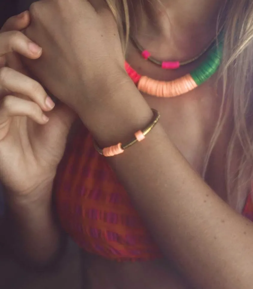 Collier Hibiscus Rose X Jane De Boy