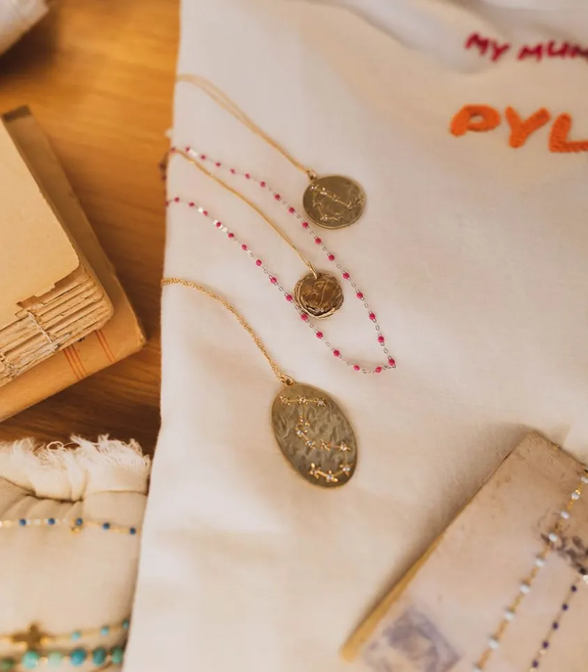 Collier Initiale N°5 Or