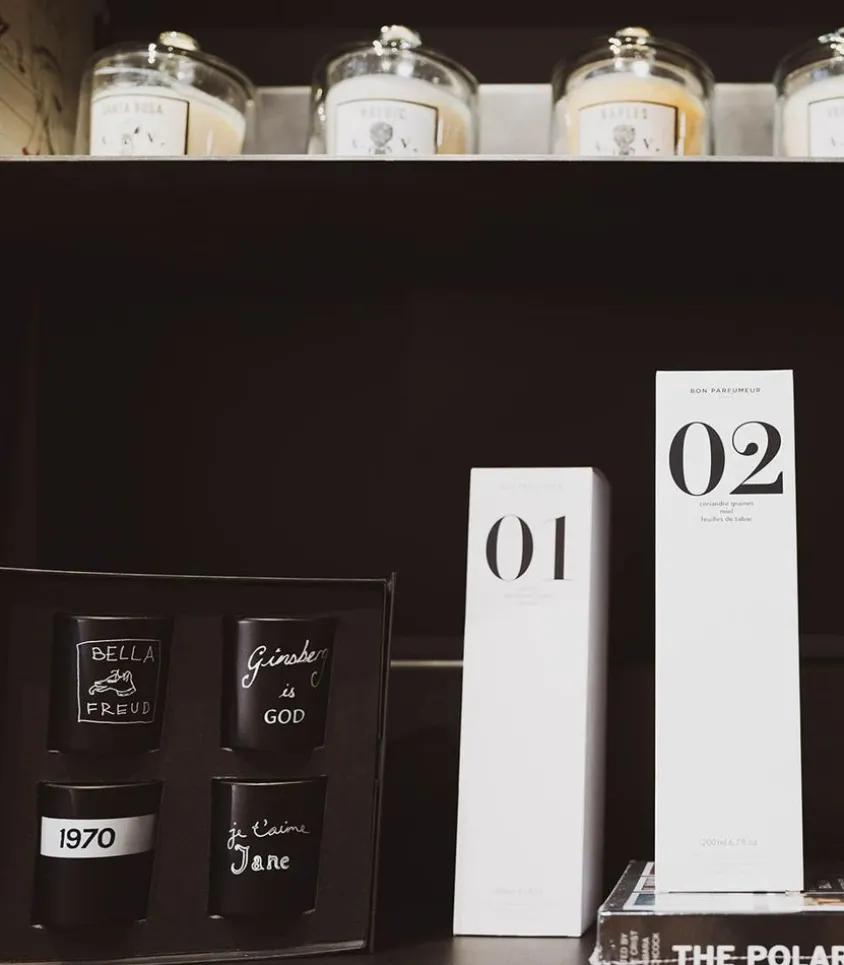 Diffuseur De Parfum D'intérieur 02 Graines De Coriandre, Miel Et Feuilles De Tabac 200 Ml