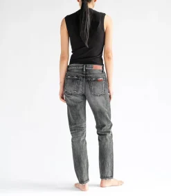 Jean Sapporo All Eyes On Me