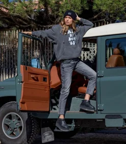 Jean Sapporo All Eyes On Me