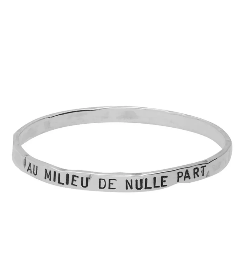 Jonc "Au Milieu De Nulle Part"