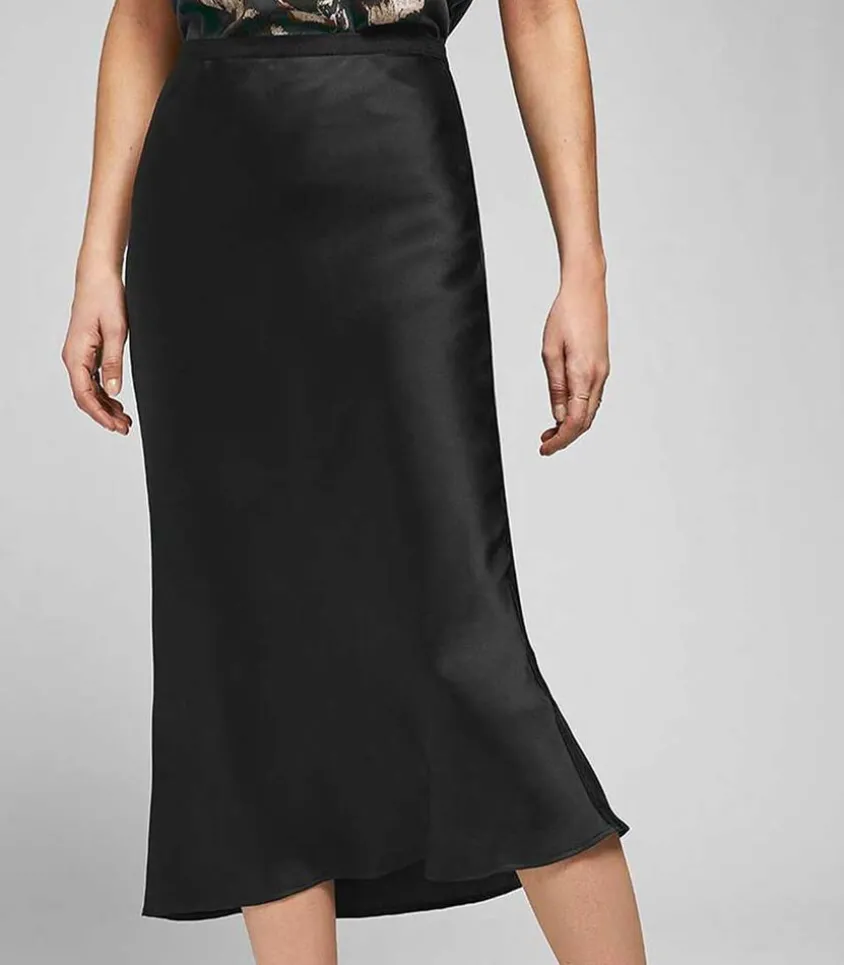 Jupe Longue Bar En Soie Noire