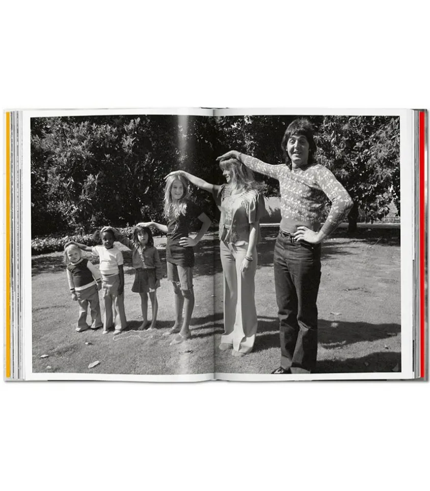 Livre Harry Benson. Paul