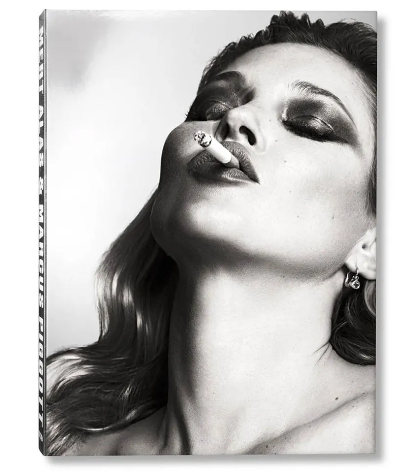 Livre Mert Alas And Marcus Piggott