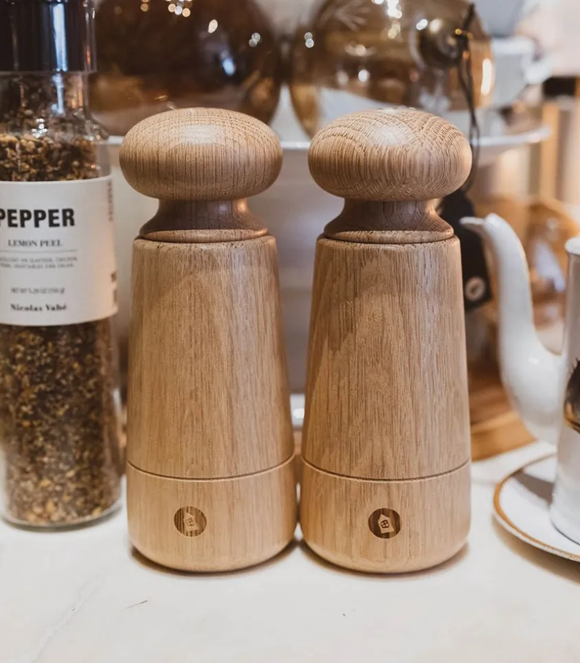 Moulin A Sel Et A Poivre En Chene