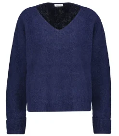 Pull East Navy Chine