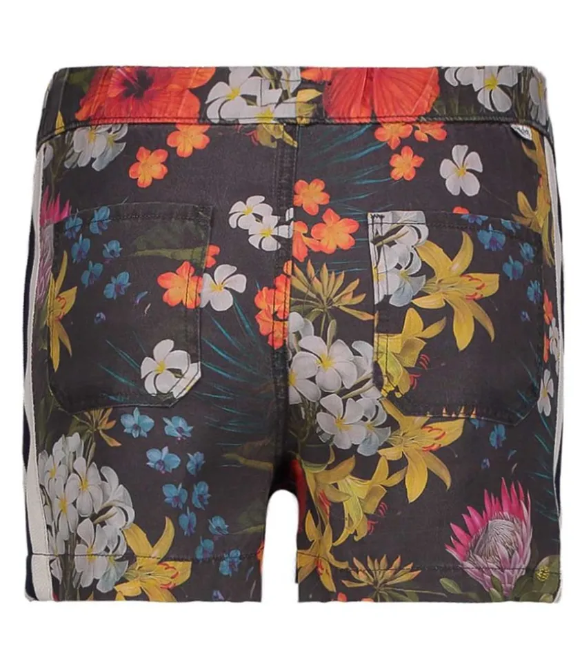 The Quickie Greaser Short